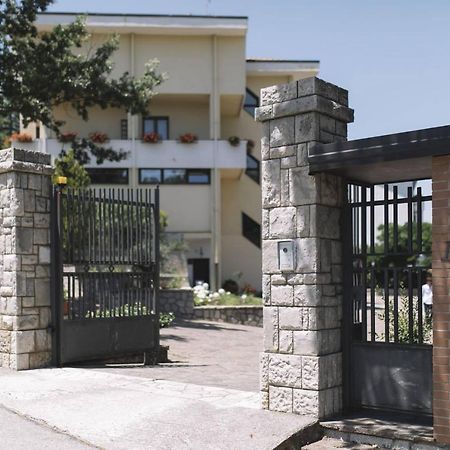 La Villa Resort Pignola Eksteriør bilde